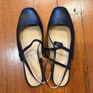 Naturalizer Black Leather Ballet Flats